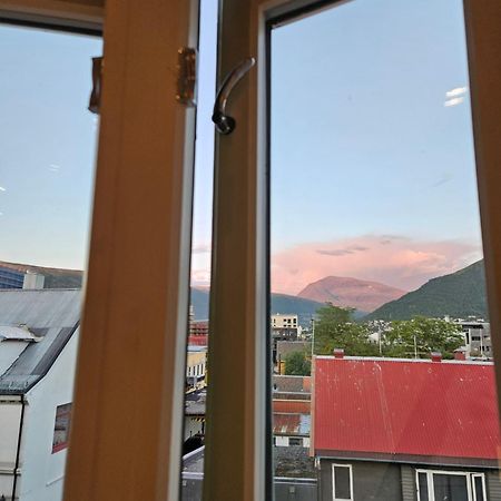 Modern Apartment In City Center Tromso Luaran gambar